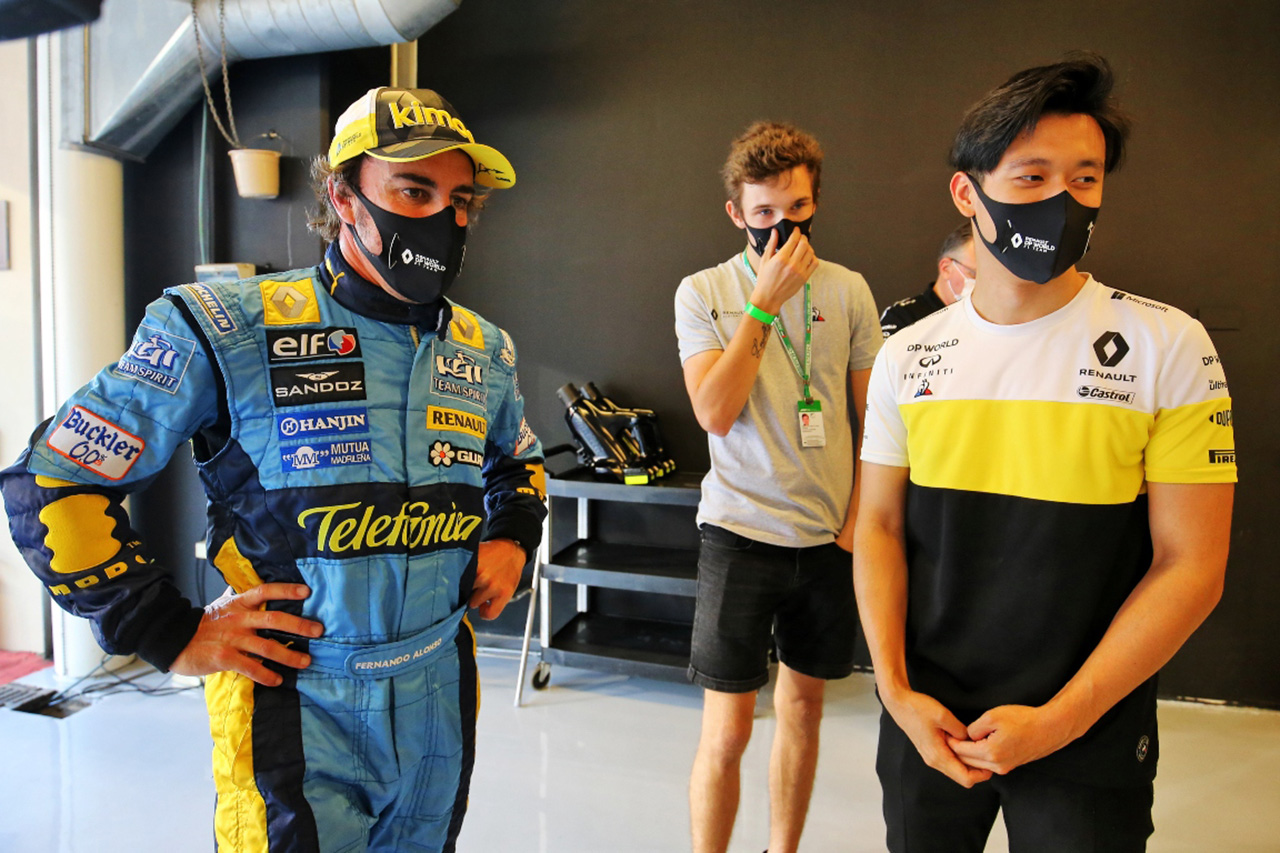 F1:周冠宇 「フェルナンド・アロンソは過去数年で本当に助けてくれた」