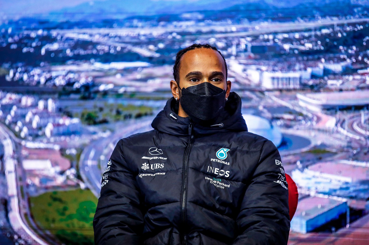 メルセデスF1代表 「ハミルトンはもう自分のコーナーは譲らない」