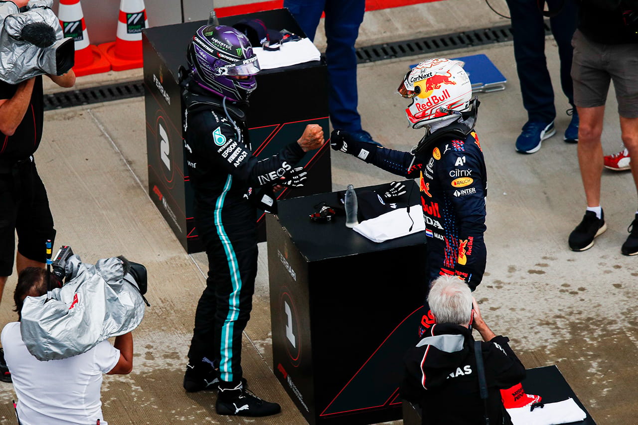 F1ロシアGP 決勝：雨の大波乱！ルイス・ハミルトンが通算100勝目！