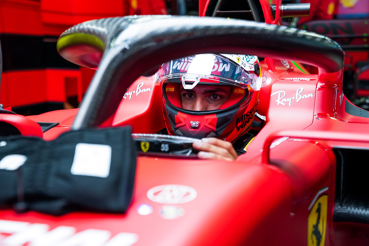 フェラーリF1、トルコGPでカルロス・サインツに新型エンジン投入