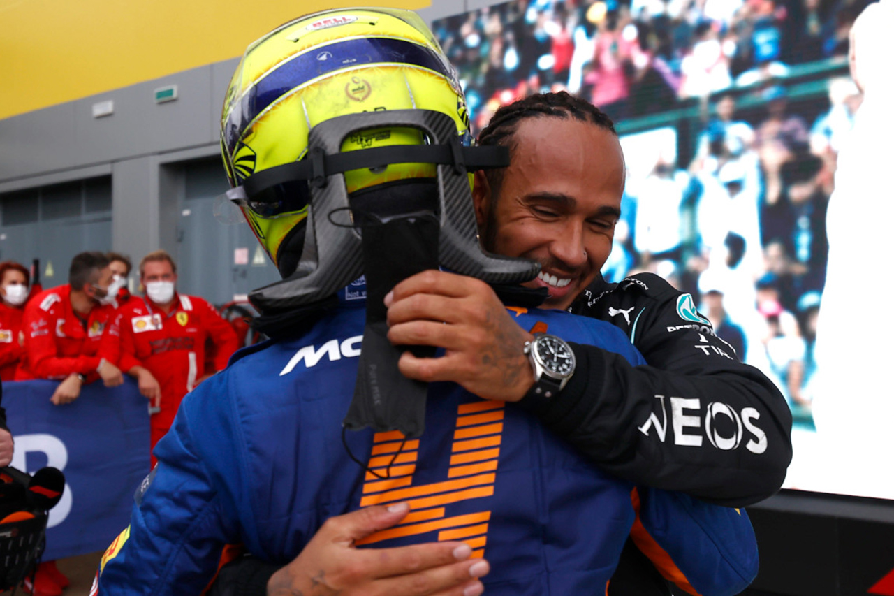 ランド・ノリス 「ハミルトンのF1タイトル争いを支援することはない」