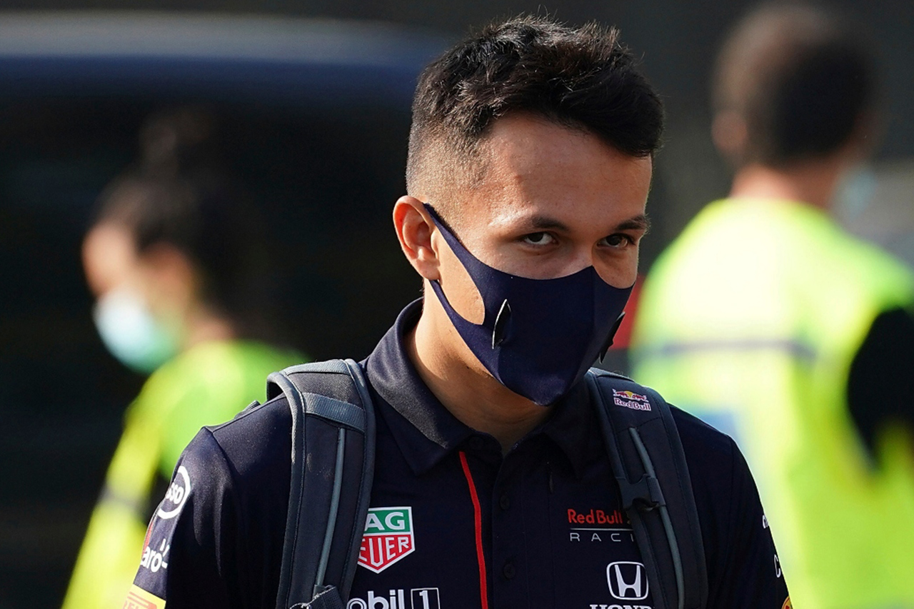 アレクサンダー・アルボン 「F1でレースができずに見ているのは拷問だった」