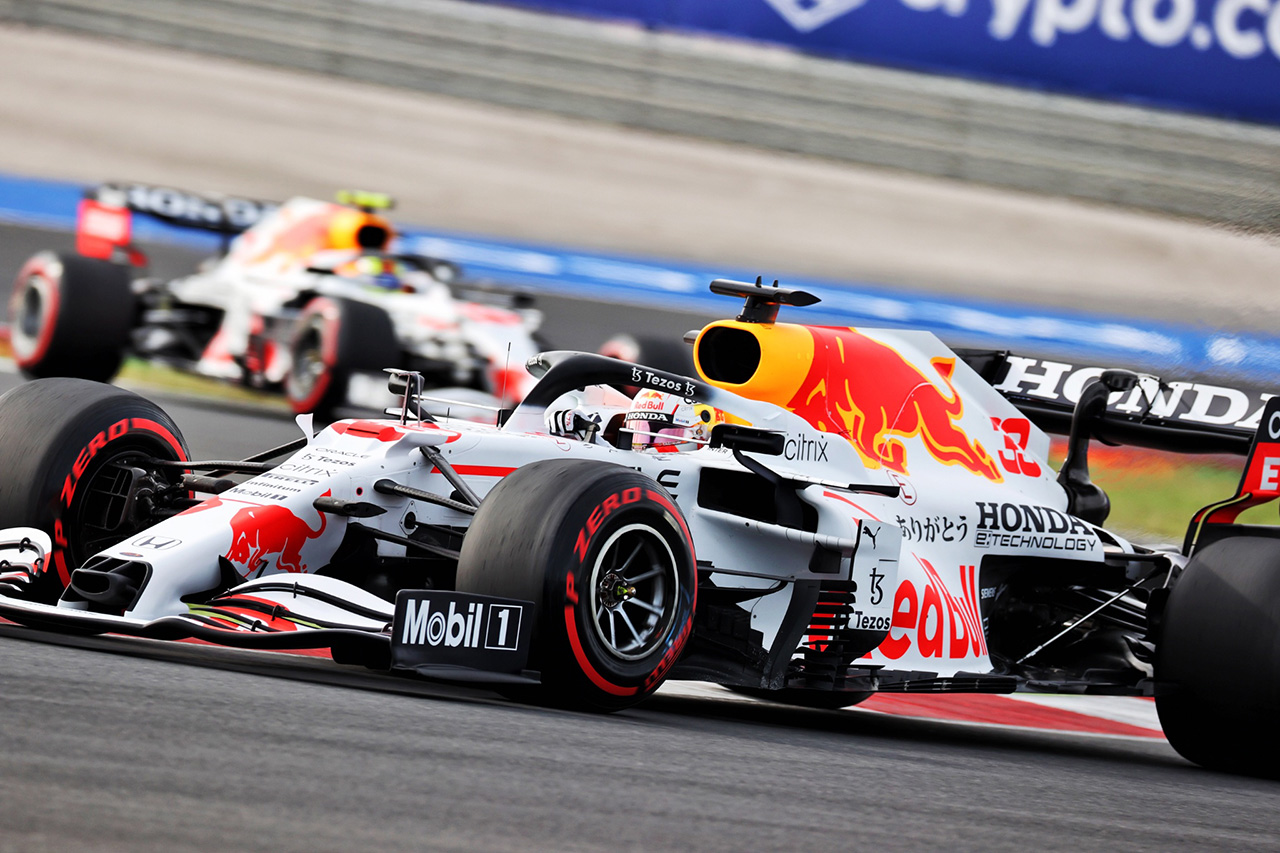 レッドブル・ホンダF1 「今後のタイトル争いは信頼性が鍵を握る」