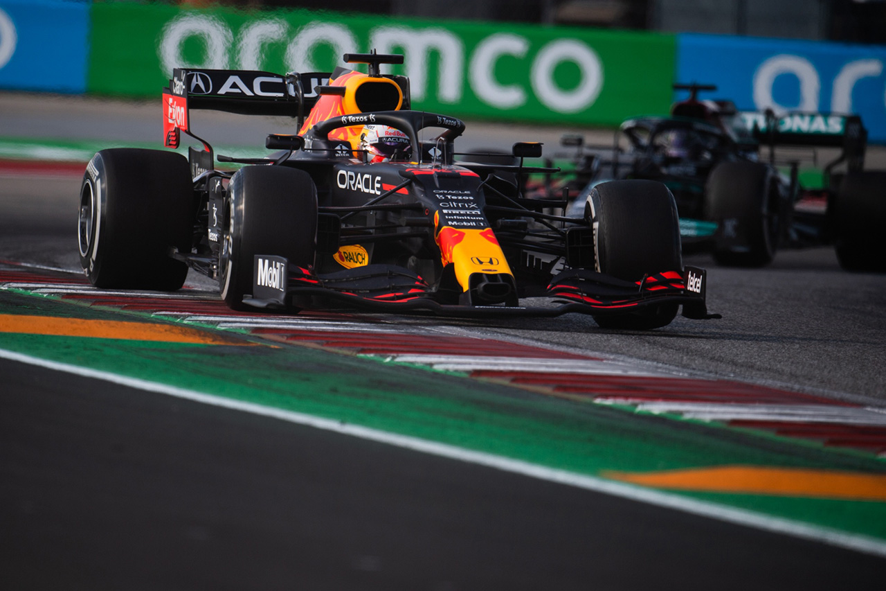 レッドブルF1代表 「シューマッハに勝利を潰されることを恐れた」