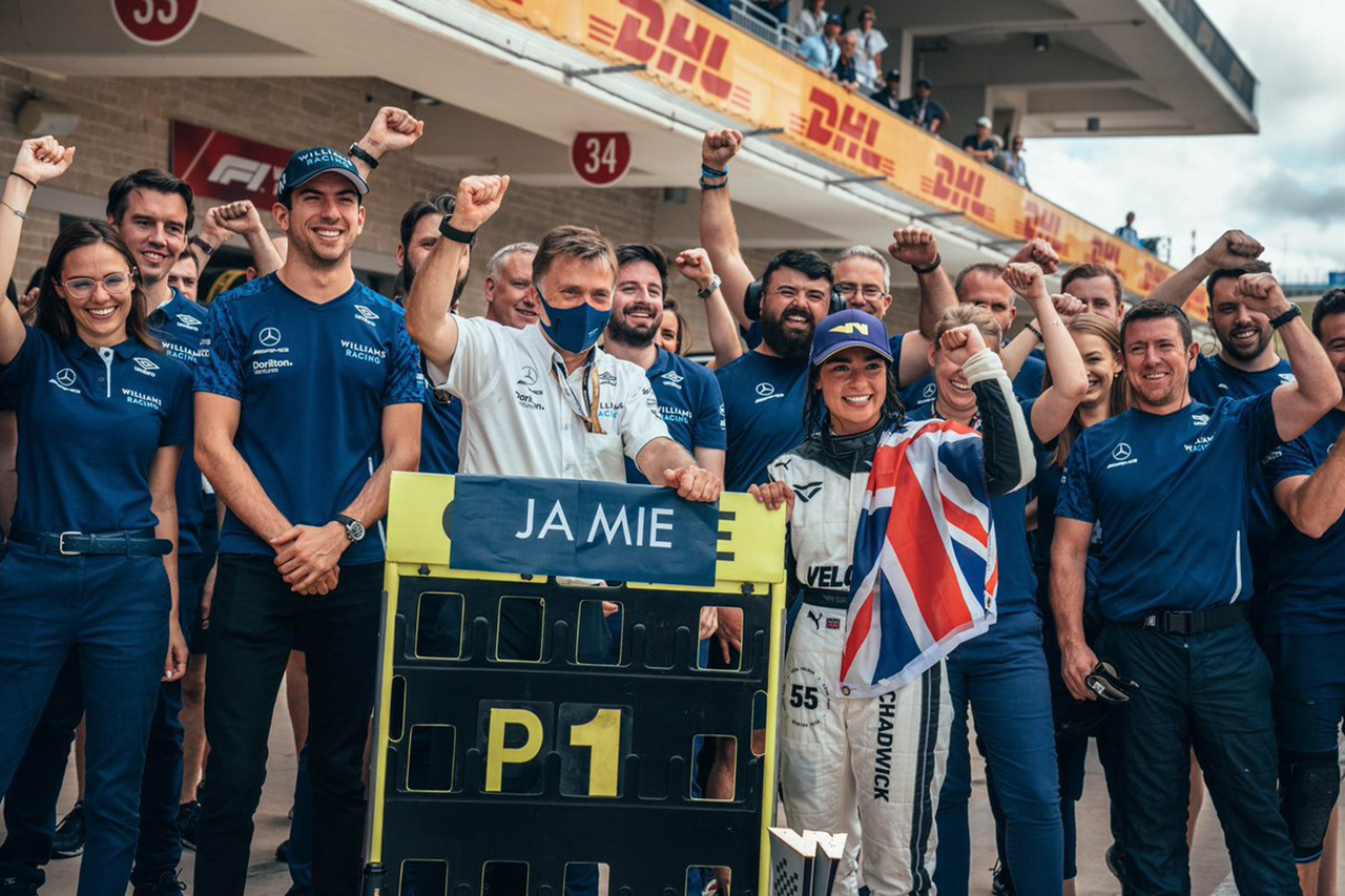 ジェイミー・チャドウィック、Wシリーズ2冠達成「究極の目標はF1」