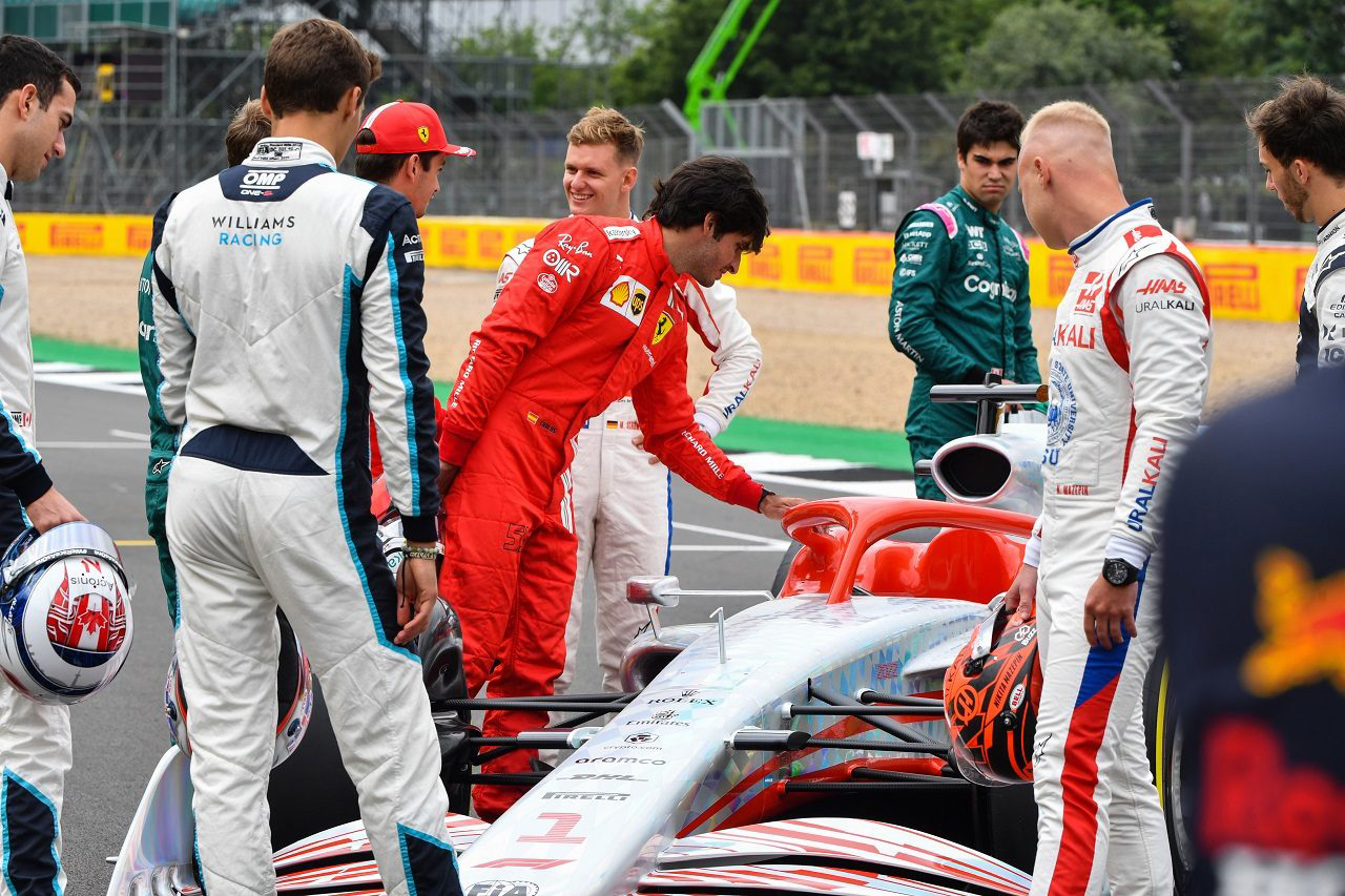 2022年F1マシンの“まったく異なる”感覚はF1ドライバー間の共通認識