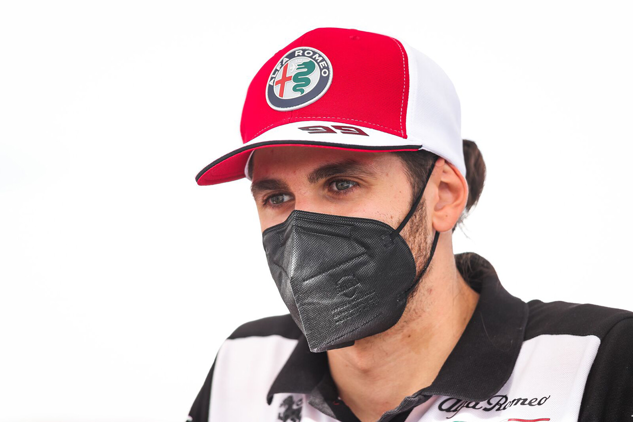 「ジョビナッツィの実力は正当に評価されていない」と元F1ドライバー
