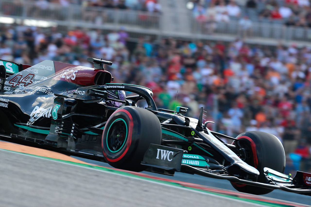 メルセデスF1代表 「チームは躁病とうつ病の行き来を避ける必要がある」