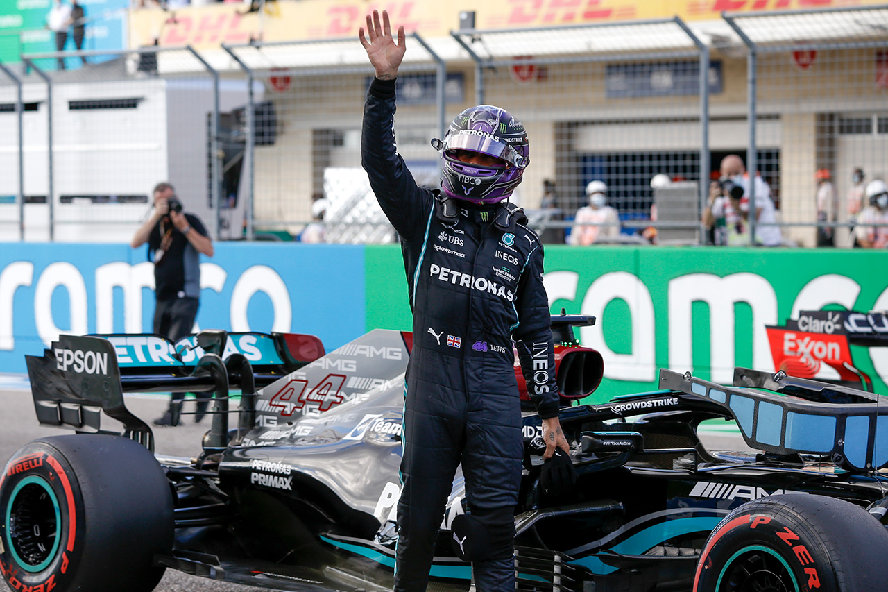 レッドブル・ホンダF1、残り5戦でハミルトンのPU交換ペナルティを想定