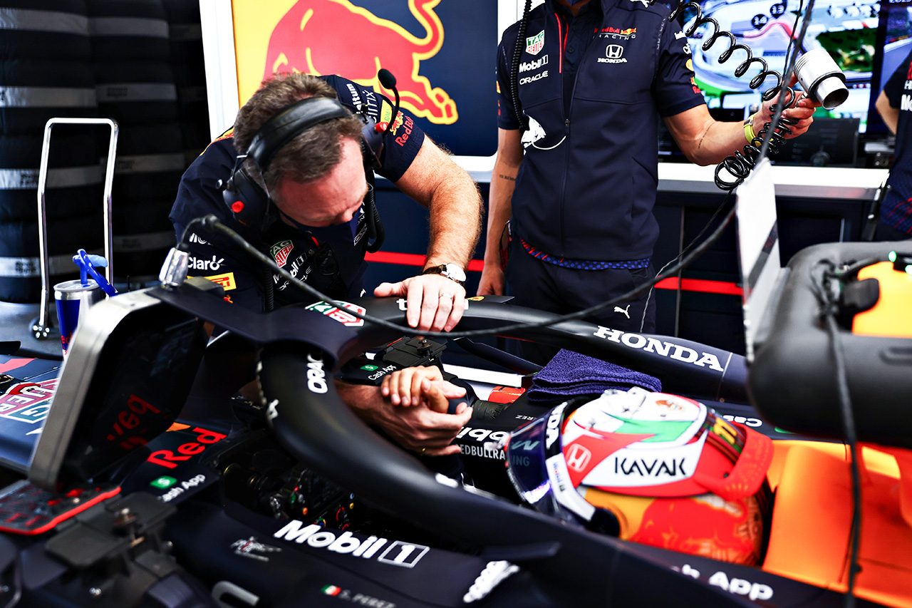 レッドブル・ホンダF1 「ペレスへのチームオーダーは戦略オプション」
