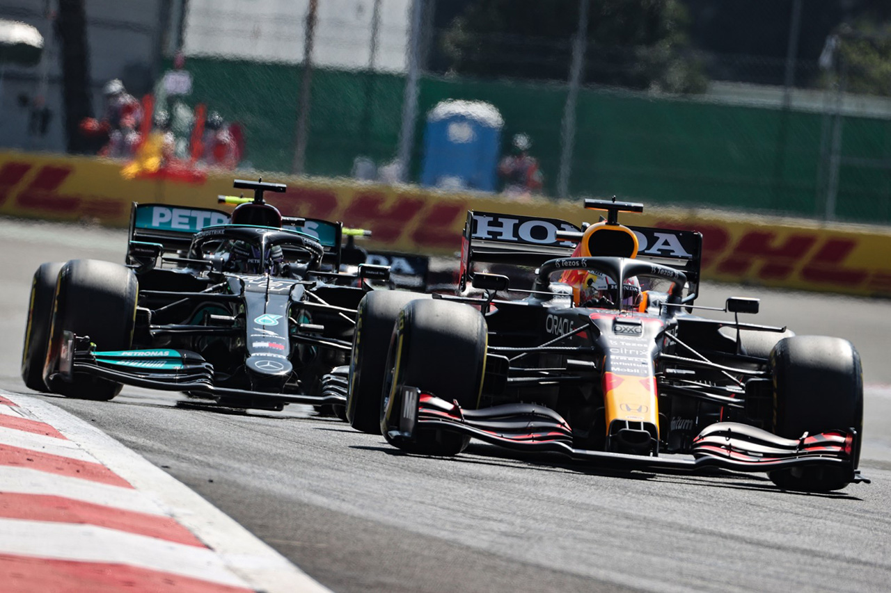 メルセデスF1代表 「勝利は端から無理だった。2位はダメージリミテーション」