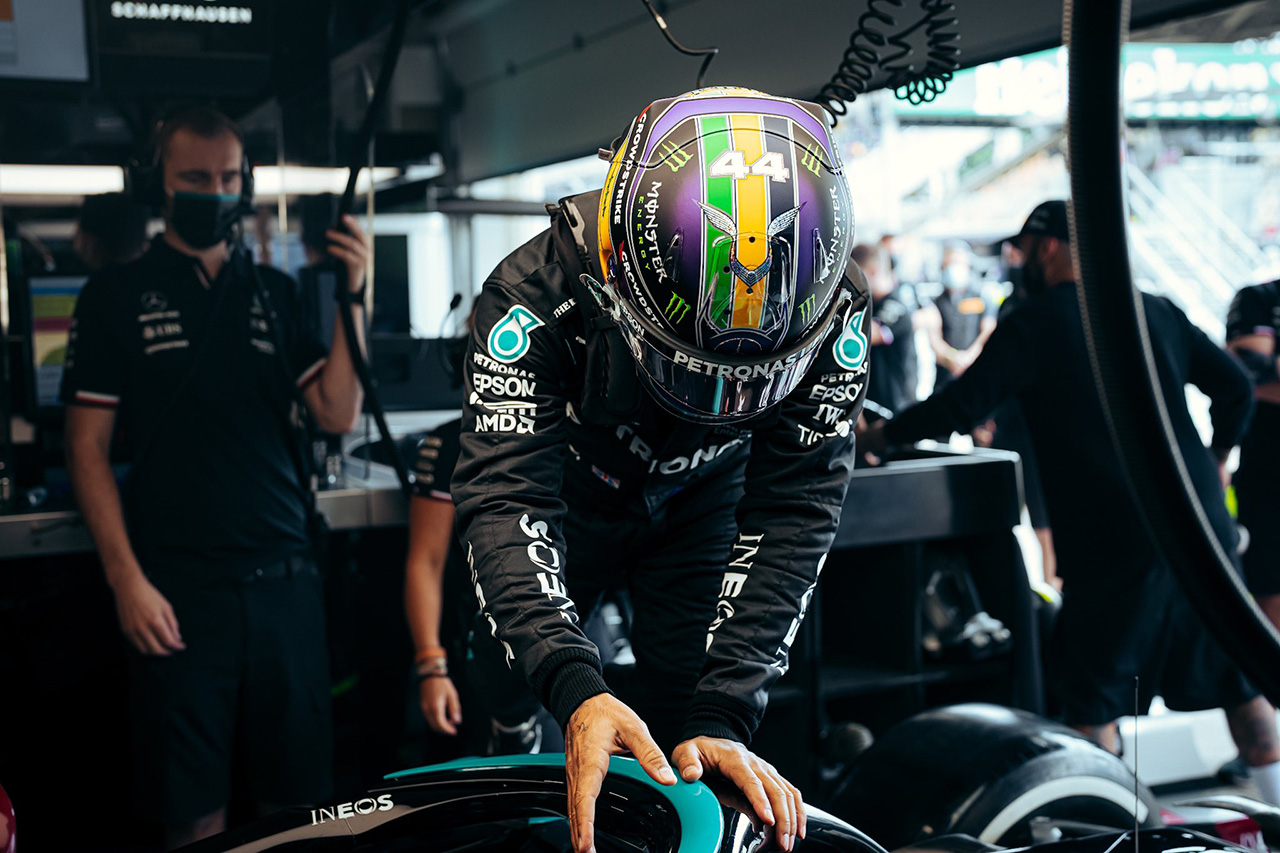 ルイス・ハミルトン、エンジン交換で5グリッド降格 / F1ブラジルGP