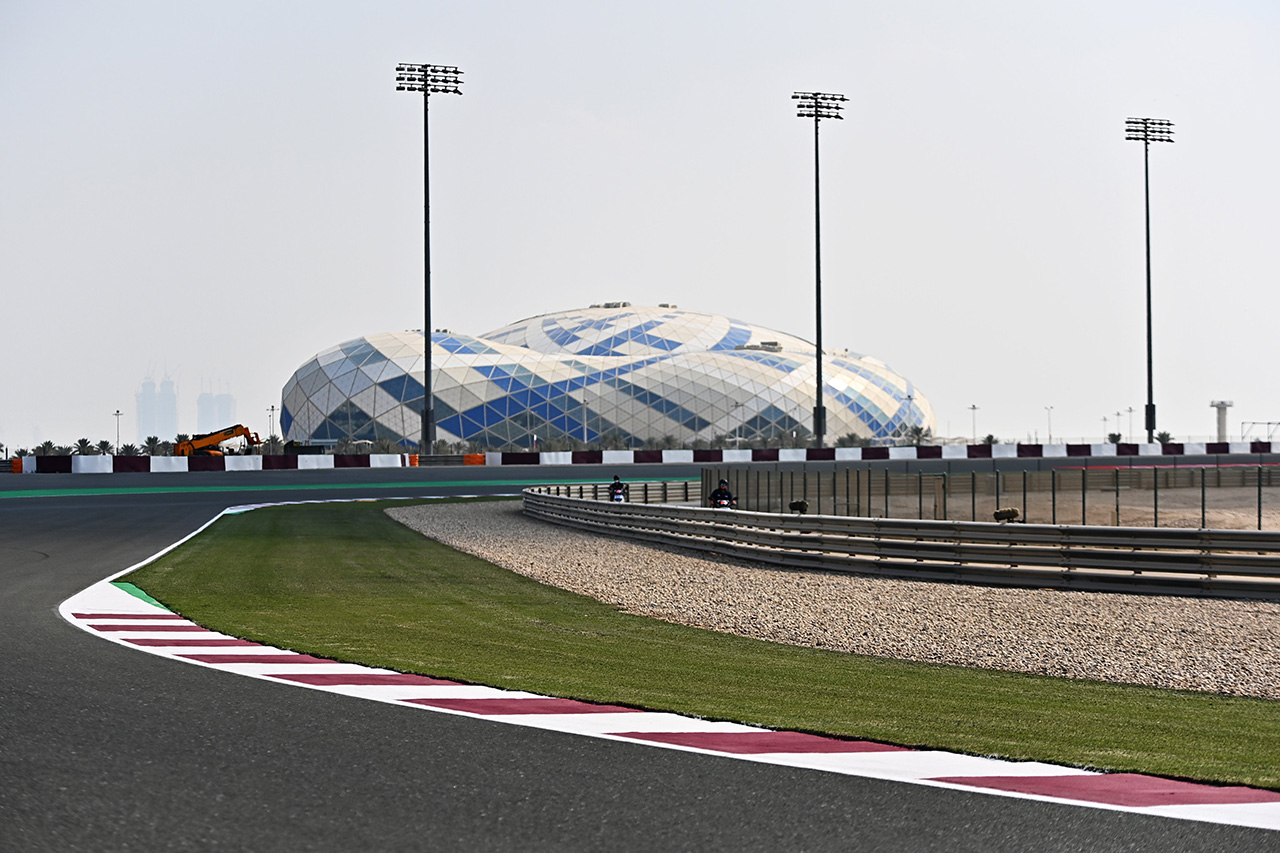 2021年 F1カタールGP フリー走行1回目:速報ツイート&Twitch配信