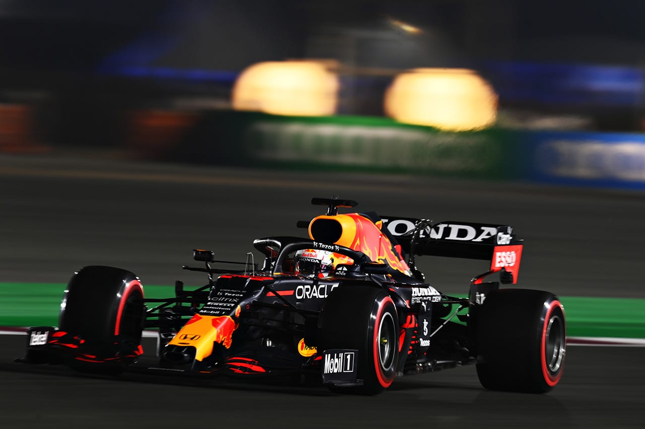 レッドブル・ホンダF1 分析：DRSフラップ問題で最適ウイングを搭載できず