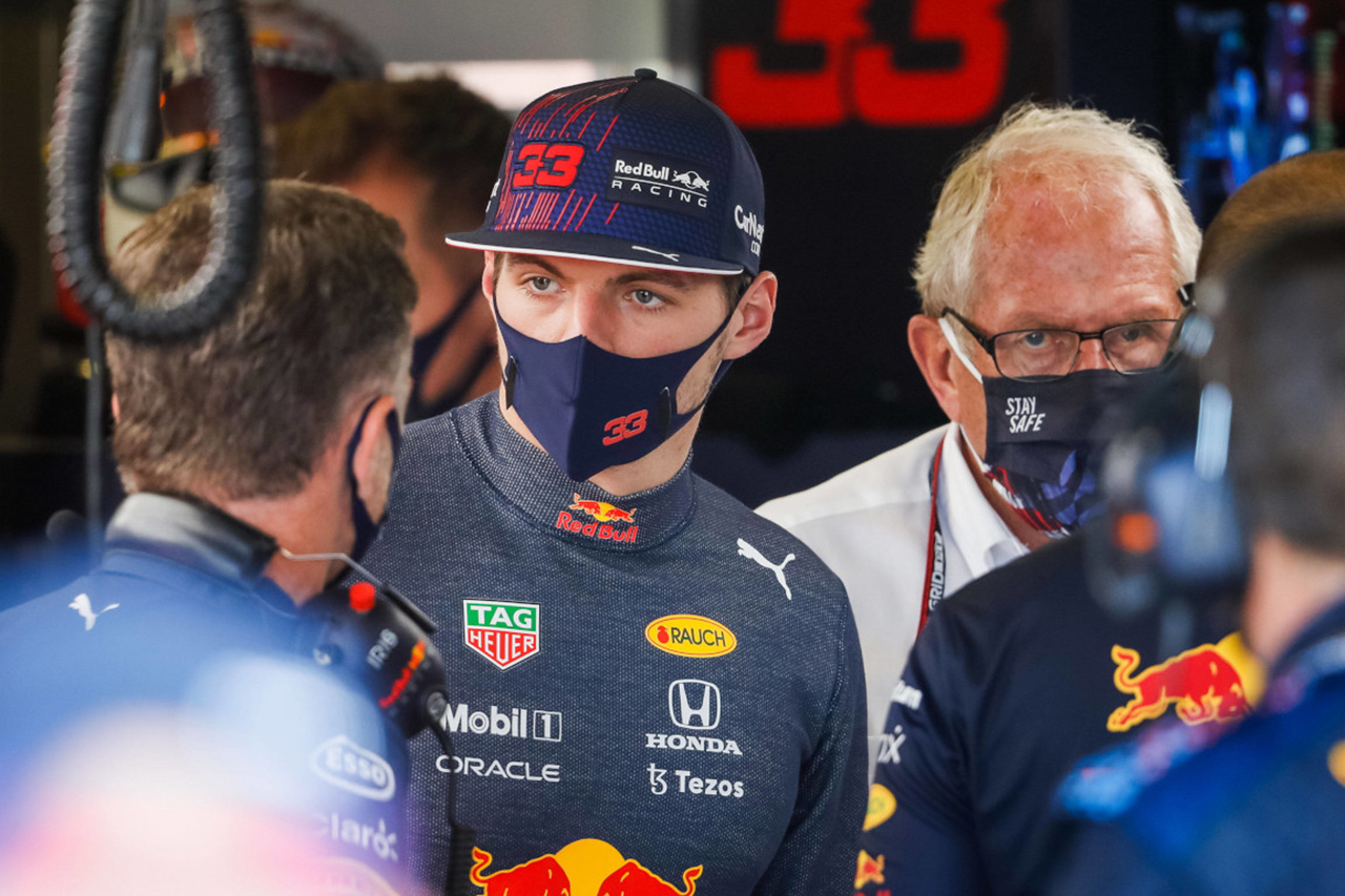 レッドブルF1首脳、フェルスタッペンのエンジン交換を暫定的に否定