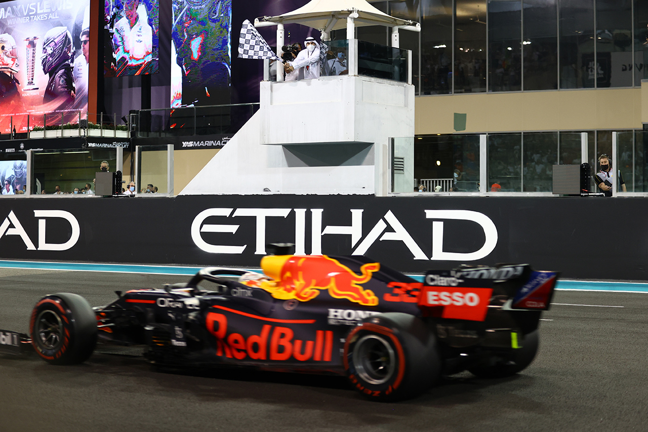 【動画】 2021年 F1アブダビGP 決勝 ハイライト 「最終ラップの大逆転」