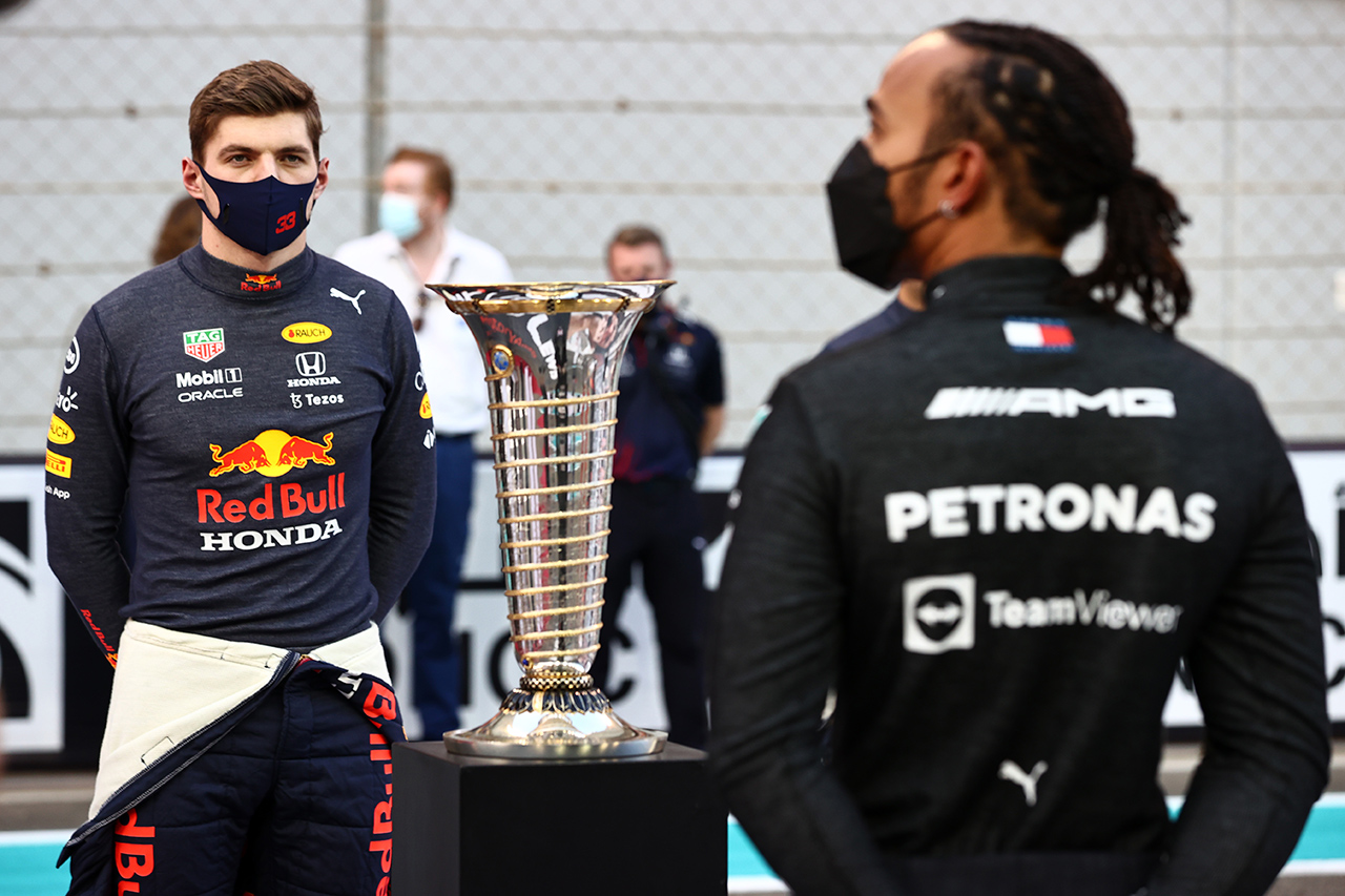 メルセデスF1代表、フェルスタッペンに「F1タイトル獲得にふさわしい」