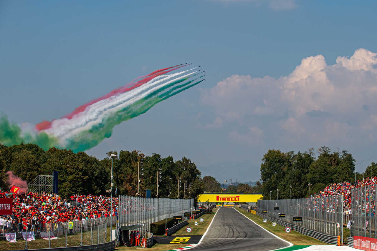 F1：2022年から決勝前の軍用機による展示飛行を禁止