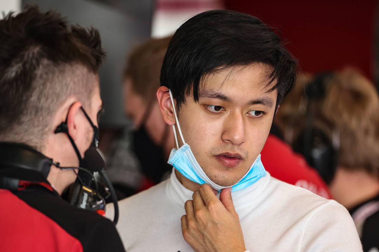 周冠宇 「ボッタス以上にF1ルーキーイヤーに適したチームメイトはいない」