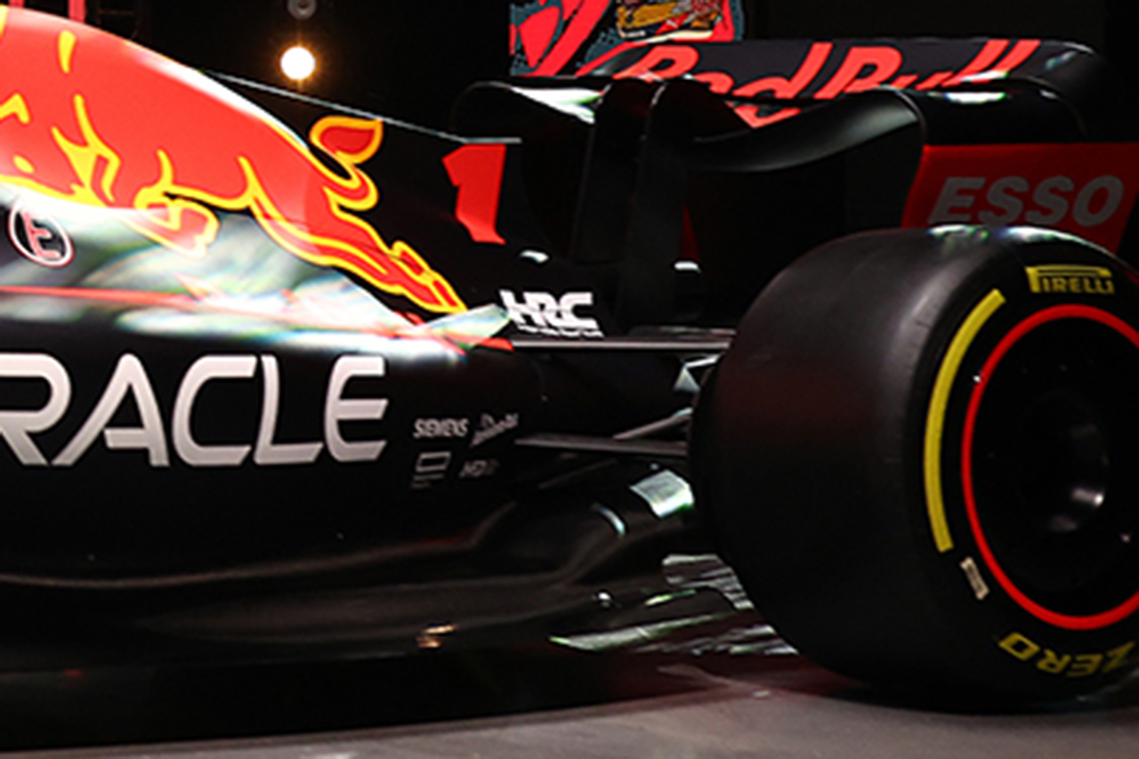 ホンダF1撤退もレッドブルの2022年F1マシン『RB18』にHRCのロゴ