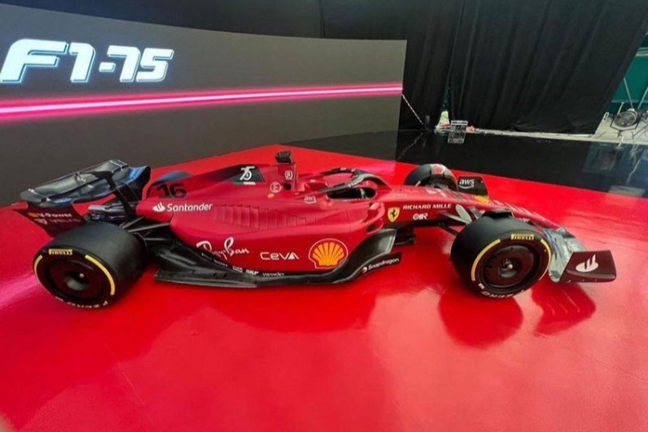 カルロス・サインツ 「F1-75はこれまで発表されたどのマシンとも異なる」