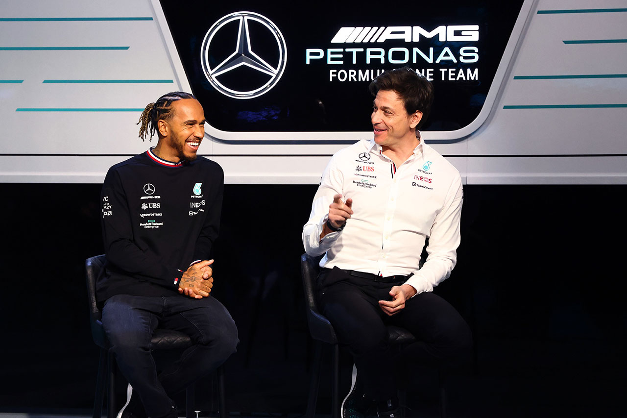 メルセデスF1 「FIAにマイケル・マシの退任を要求した事実はない」
