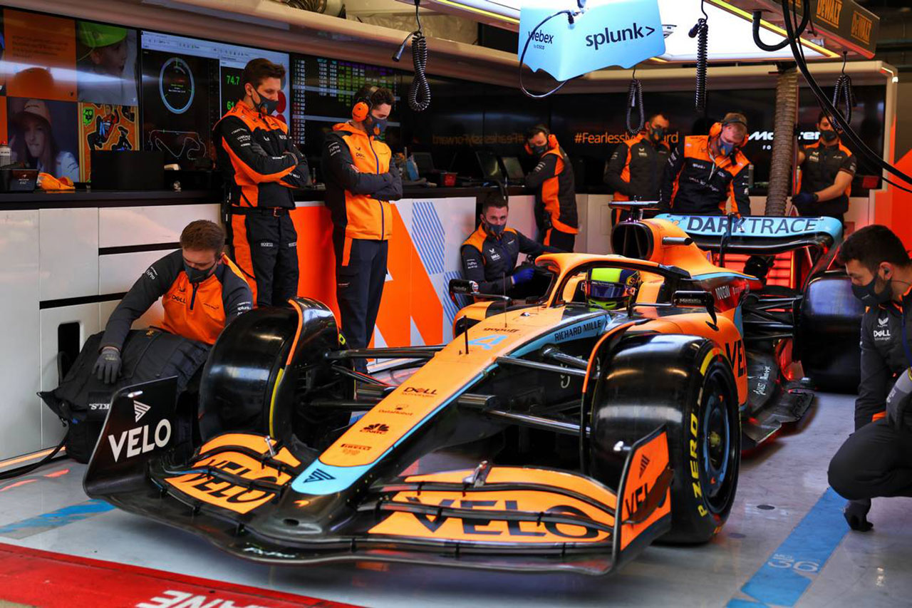 F1：ポーポイズ現象の最適解はマクラーレンのフロア後部のスロット？