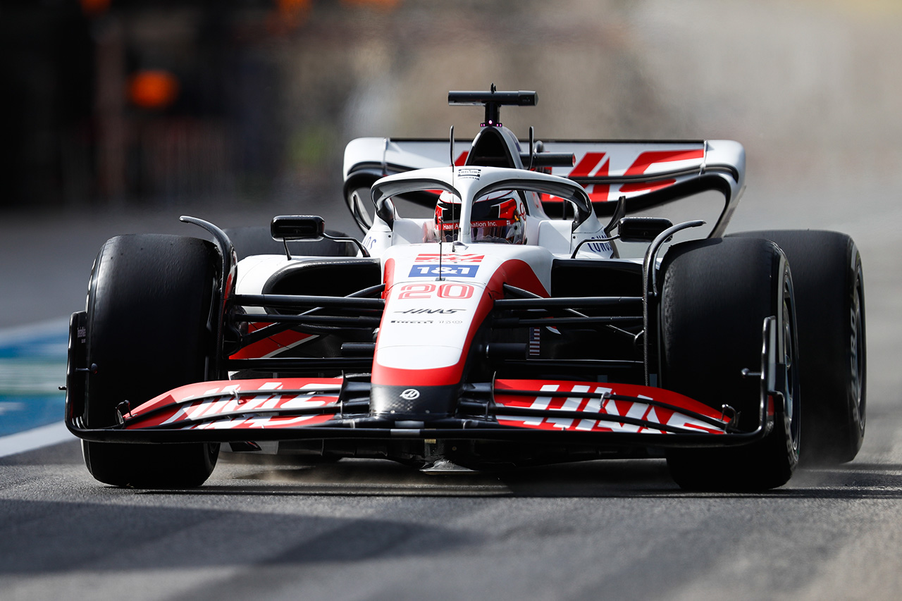ハースF1チームの2022年のフェラーリの“コピー”の競争力に警戒の声