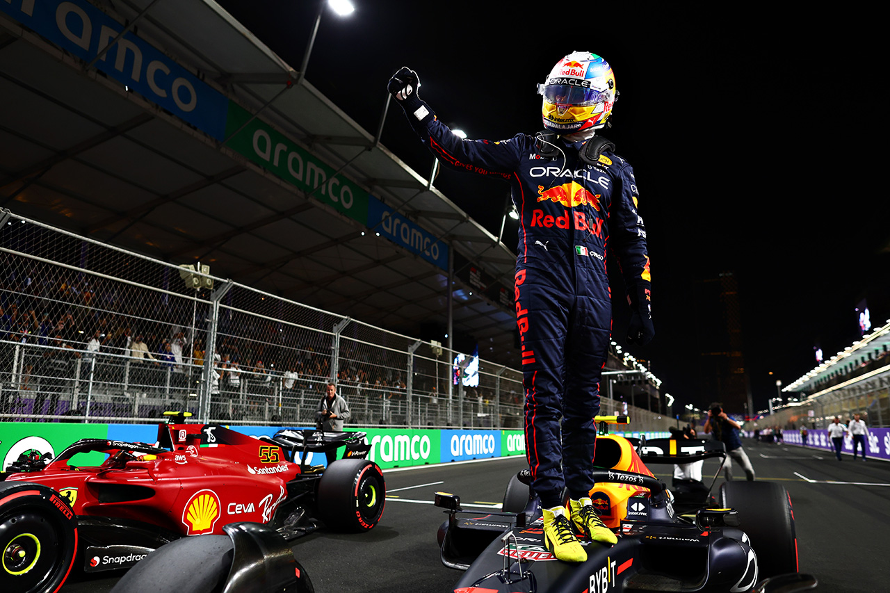F1サウジアラビアGP 予選:レッドブルF1のセルジオ・ペレスが初ポール!