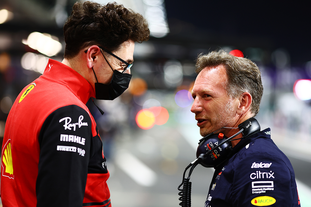 レッドブルF1、フェラーリとのライバル関係を歓迎「メルセデスより競技的」