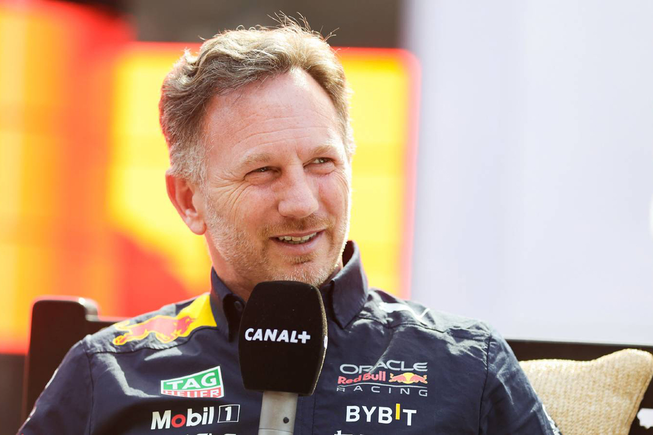 レッドブルF1代表、昨年の好敵手メルセデスの苦境に「同情はない」
