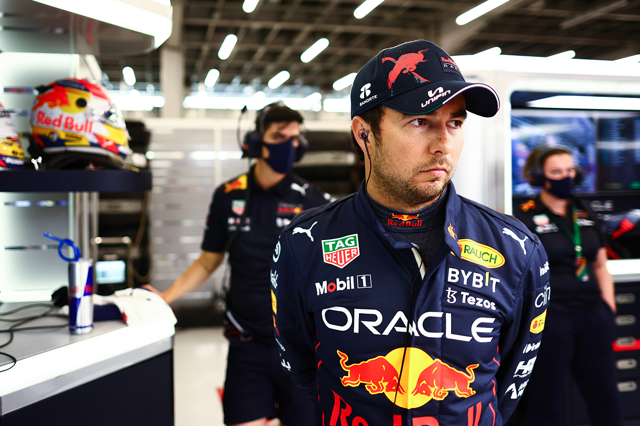 セルジオ・ペレス 「レッドブルF1との来季の契約はまだ考えてない」