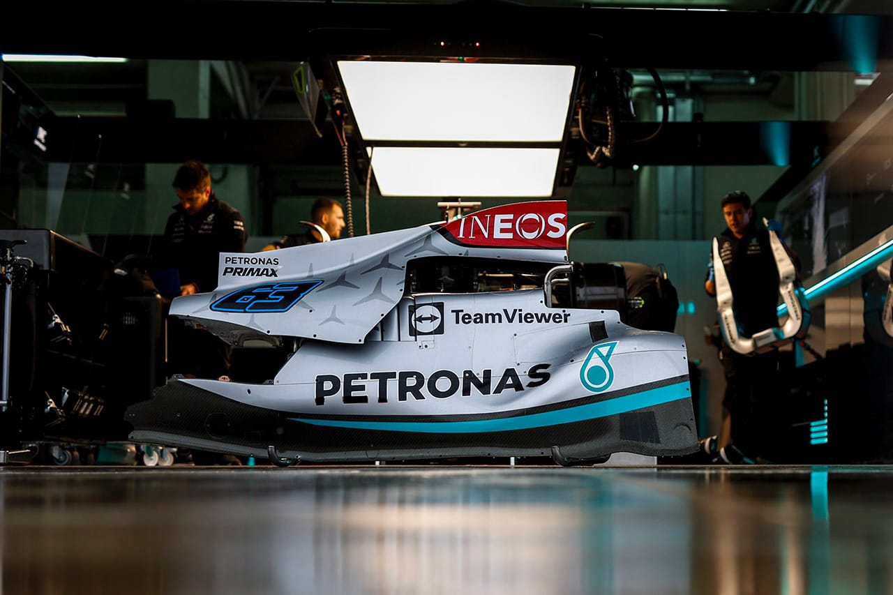 メルセデスF1代表 「各レースから多くを学び前進させる道を見つけている」