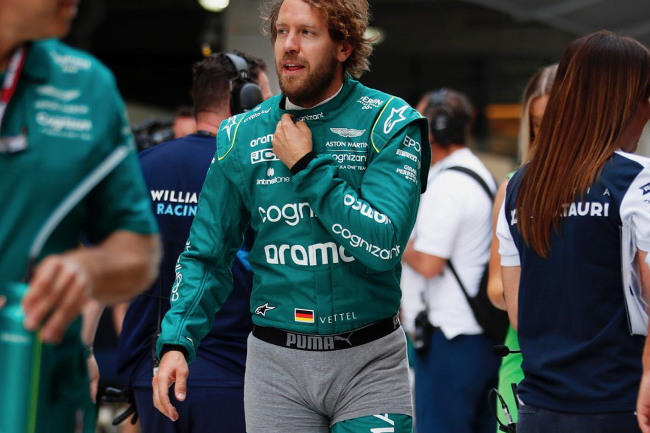 F1：ベッテル、レーシングスーツにブリーフ重ね着でFIAの決定を嘲笑