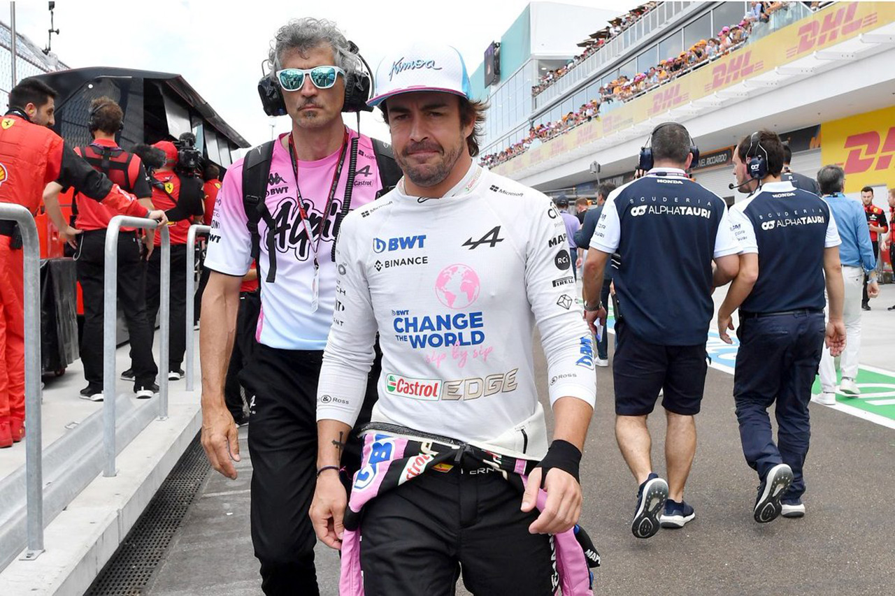 アルピーヌF1、フェルナンド・アロンソとイギリスGPから契約交渉を開始