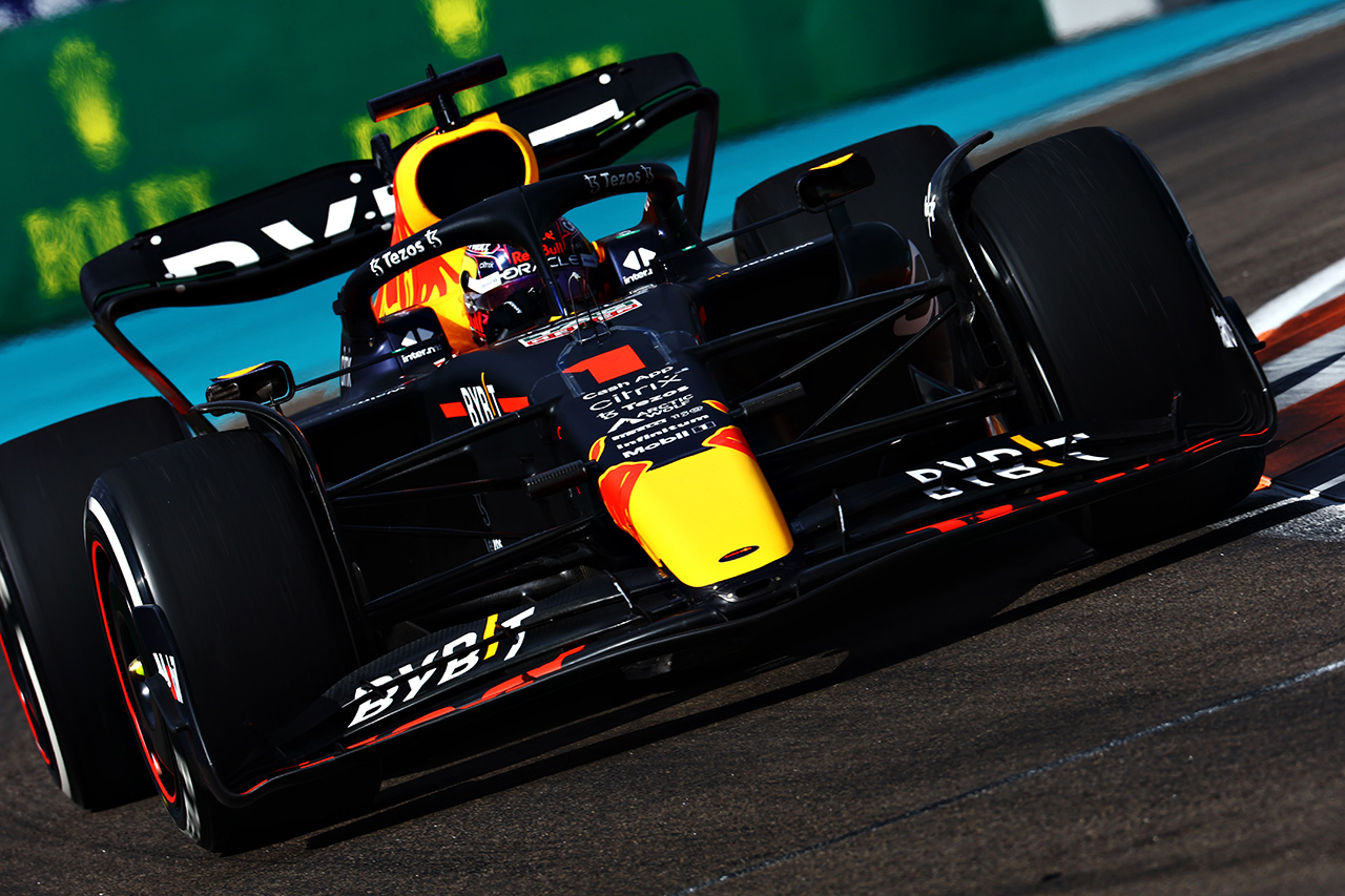 レッドブルF1代表 「F1新時代に競争力のあるスタートを切れたのは驚き」