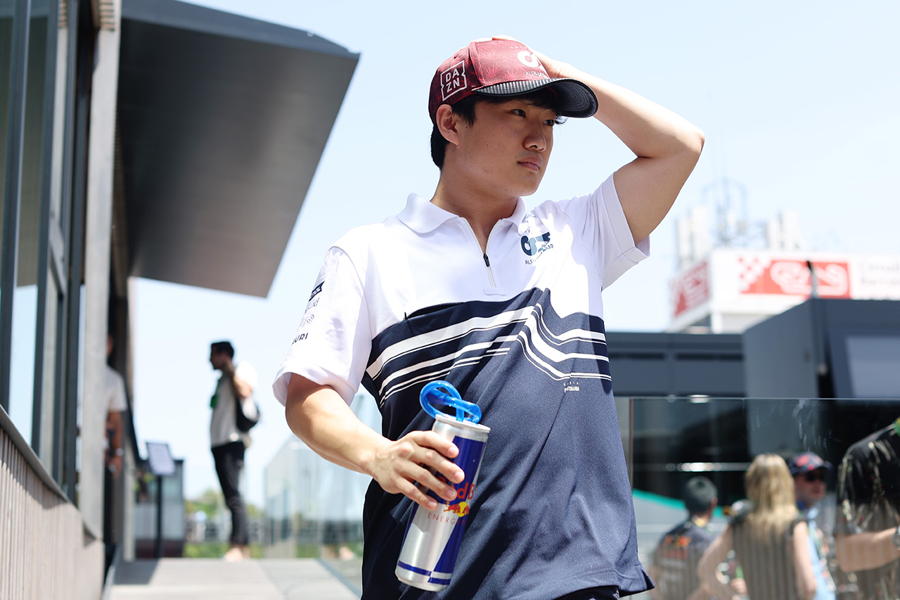 角田裕毅、10位入賞「苦しいレースウィークでしたがポイント獲れました！」