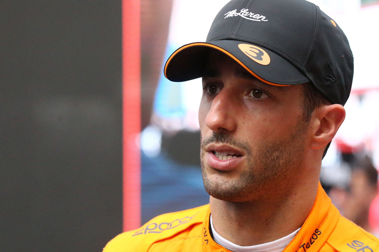 ジェンソン・バトン 「マクラーレンF1代表のリカルドへのダメ出しは驚き」