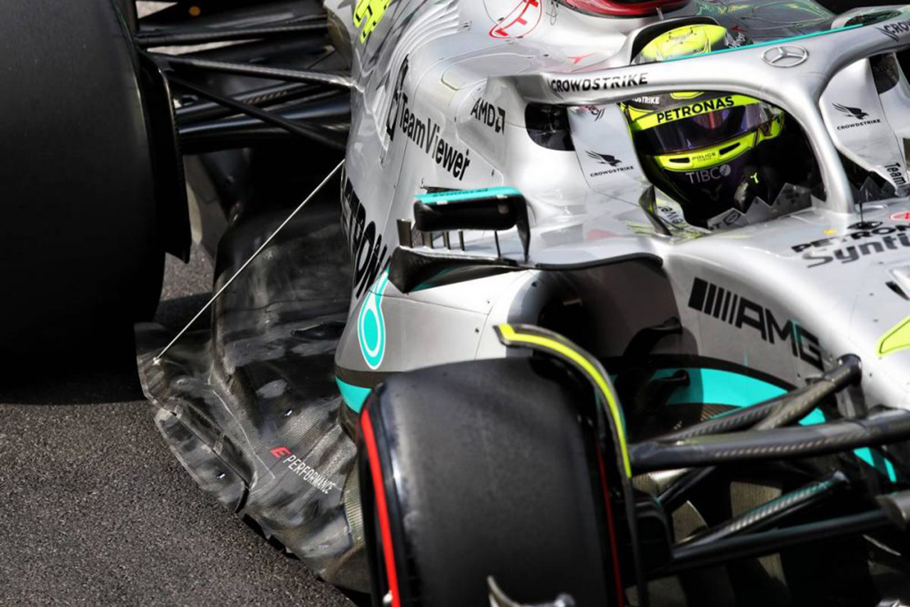 ルイス・ハミルトン 「メルセデスF1はまだゼロポッドを捨てるべきではない」