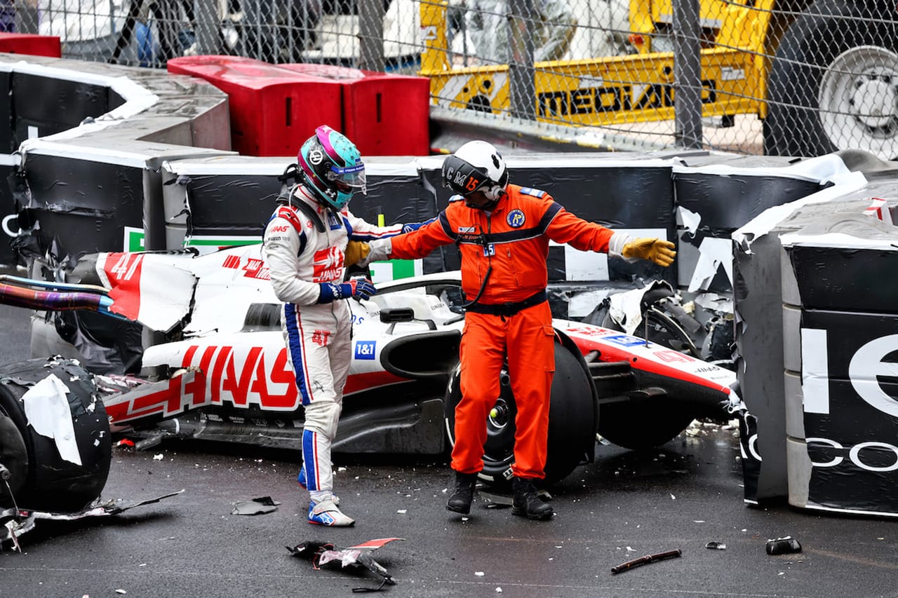ハースF1代表、シューマッハに警告「クラッシュしたら深刻な話し合い」