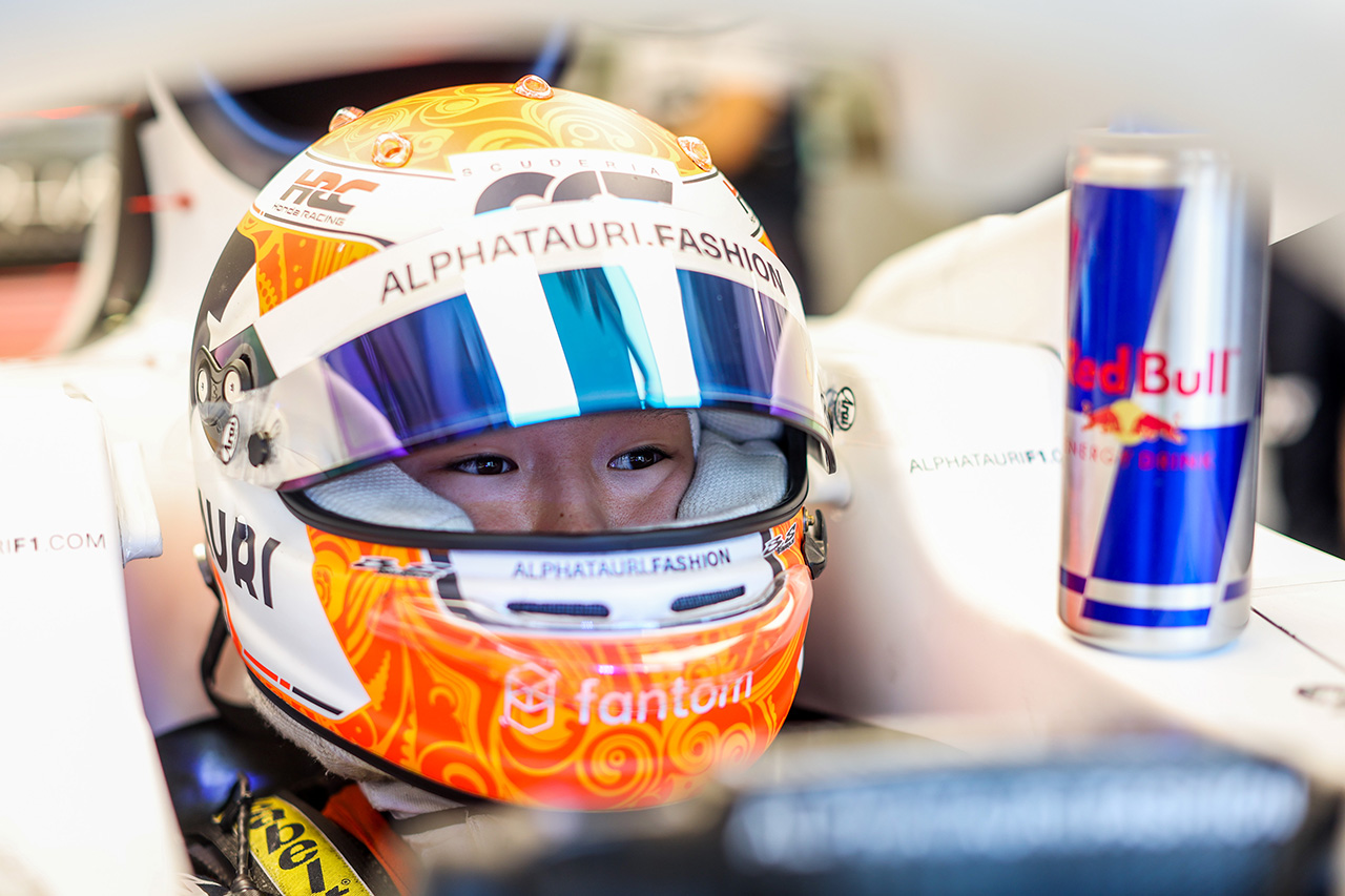 角田裕毅 「ミッドフィールドバトルで強力なパフォーマンスを発揮」