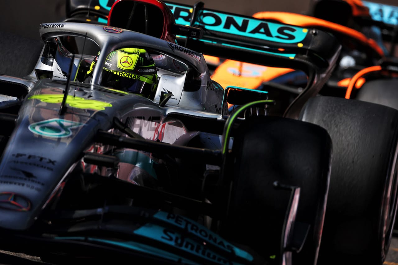 ランド・ノリス 「メルセデスF1のポーパシングは車高を上げれば済む話」