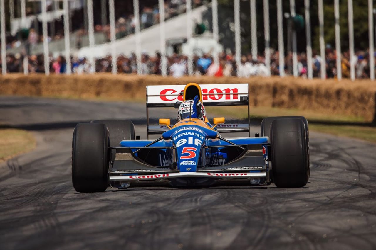 ナイジェル・マンセル、F1タイトル獲得マシン『ウィリアムズFW14B』で走行