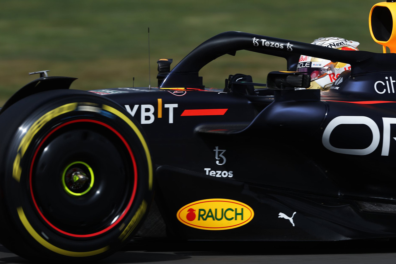 マックス・フェルスタッペンが最速タイムでレッドブルF1がワンツー