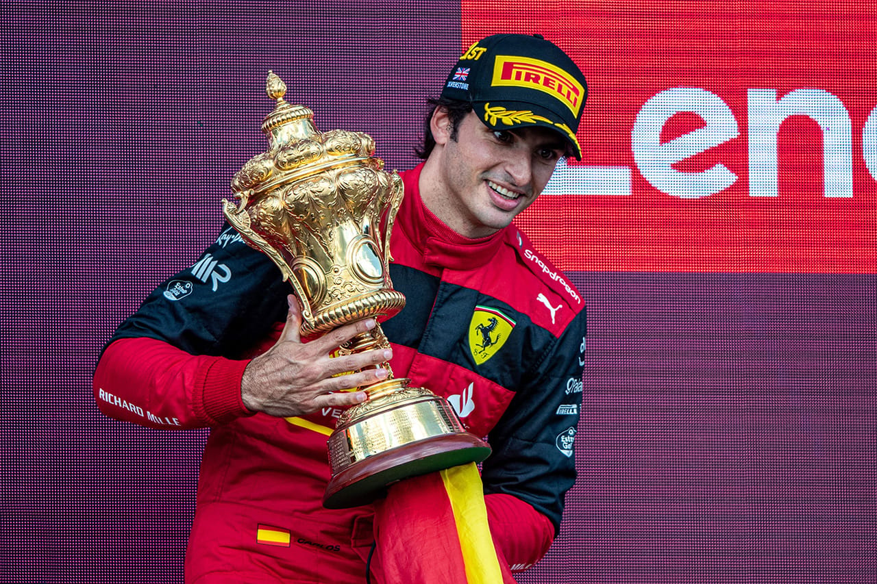 カルロス・サインツJr. F1初優勝 「この勝利を信じ続けてきた」