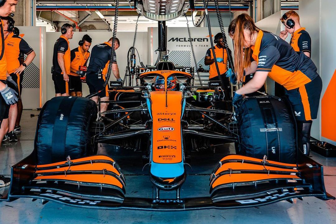 コルトン・ハータ、マクラーレンF1チームとの2日間のF1テストを開始