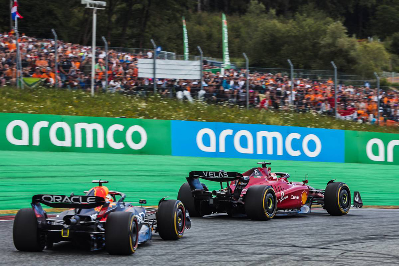 フェラーリF1首脳 「新型リアウイングはレッドブルから着想」