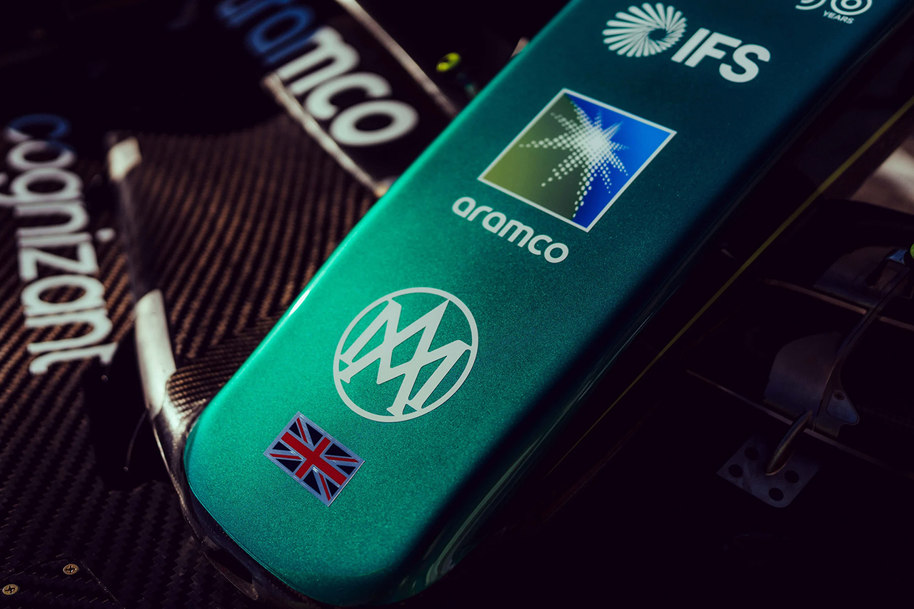 アストンマーティンF1、グランプリ100周年を記念して新旧ロゴを掲載