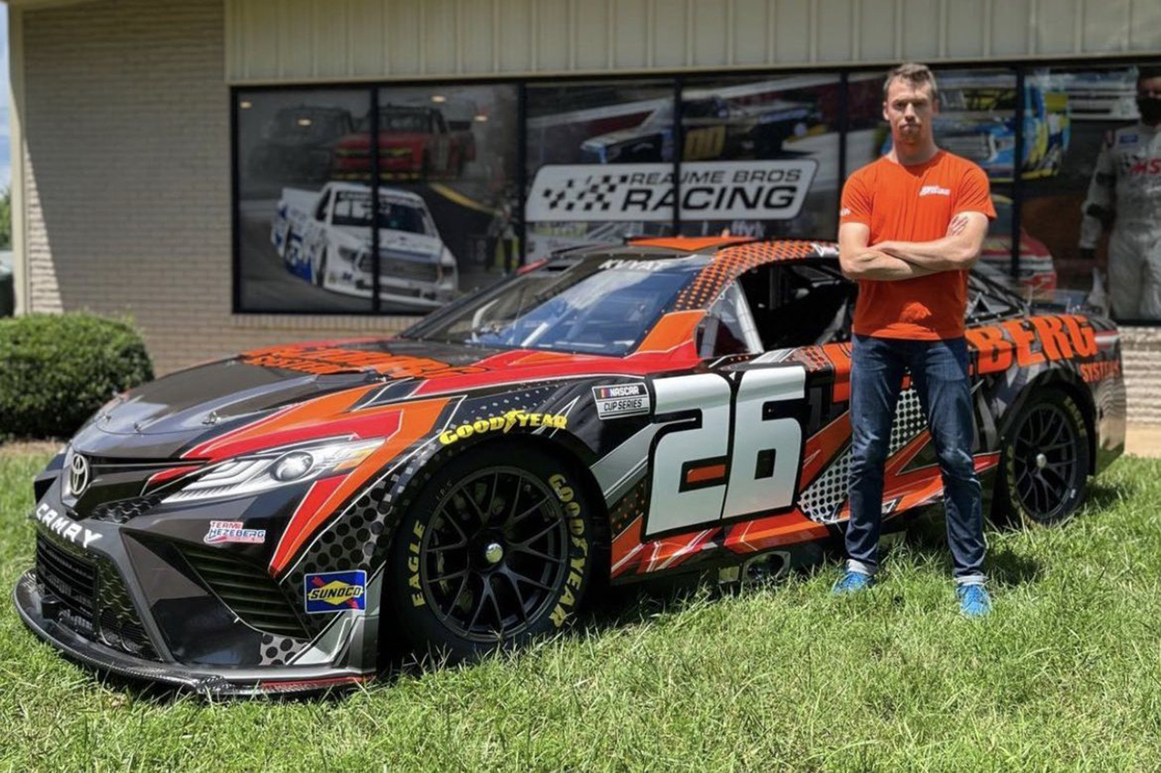 元F1ドライバーのダニール・クビアト、NASCARデビューが正式決定