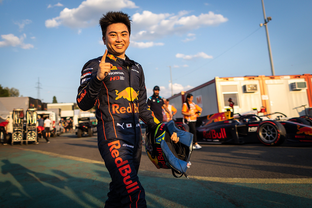 レッドブルF1育成の岩佐歩夢、第10戦でF2初ポールポジション獲得